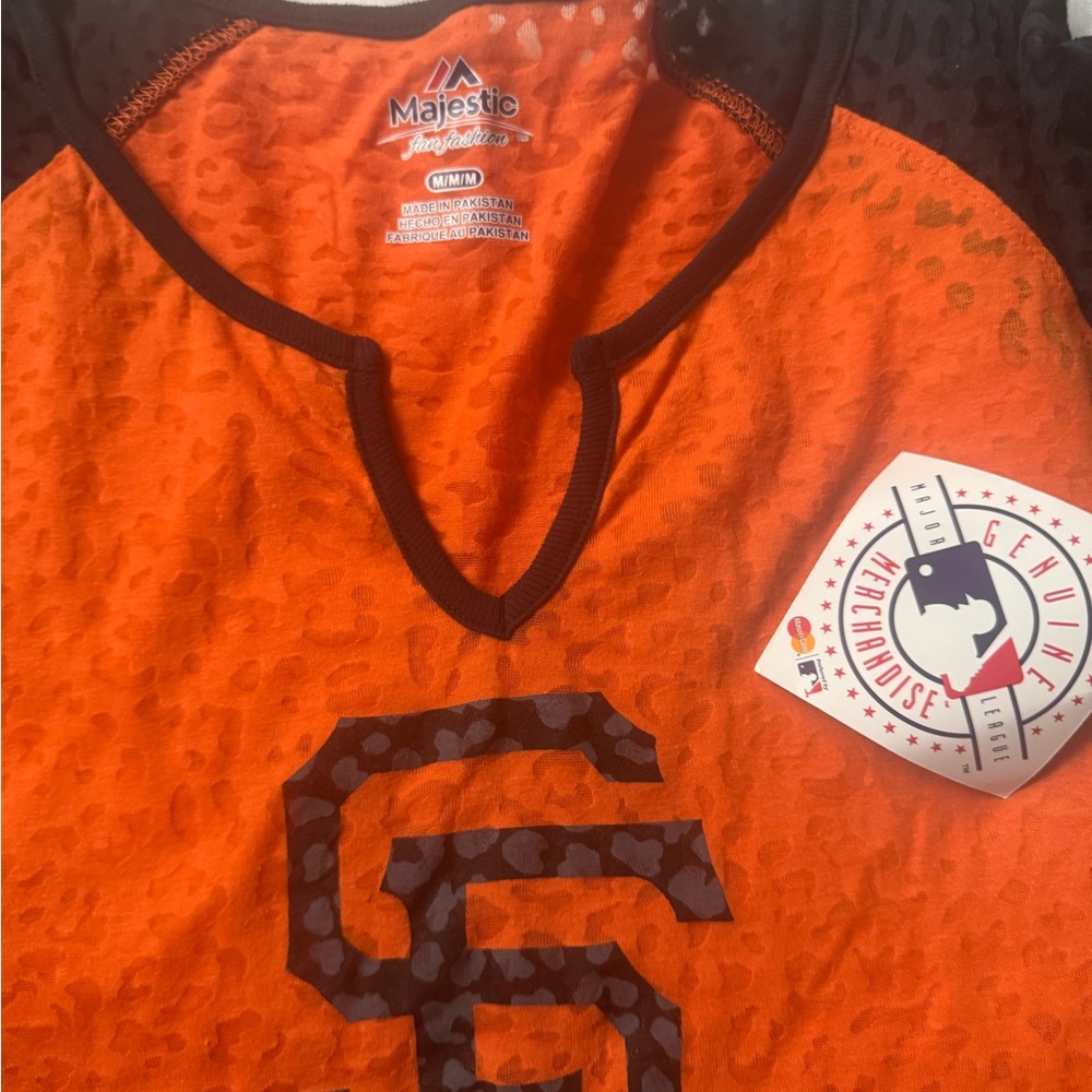 Women's Sf Giants shirt